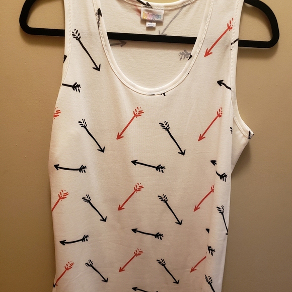 LuLaRoe Tops - NEW LISTING XL Lularoe Tank Top